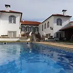 Casa Do Terreiro * Barqueiros (Braga)