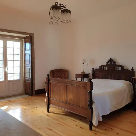 Casa Do Terreiro * Barqueiros (Braga)