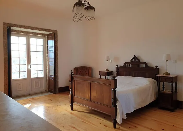 Casa Do Terreiro * Barqueiros (Braga)